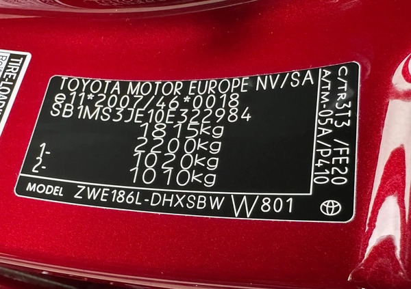 Toyota Auris cena 59900 przebieg: 100400, rok produkcji 2017 z Stąporków małe 781